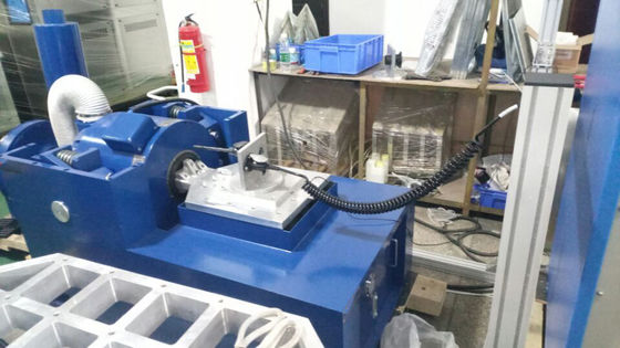 Bom preço. Agitador de vibração de força de 50kN com mesa de 600x600mm para testes de vibração senoidal e aleatória on-line